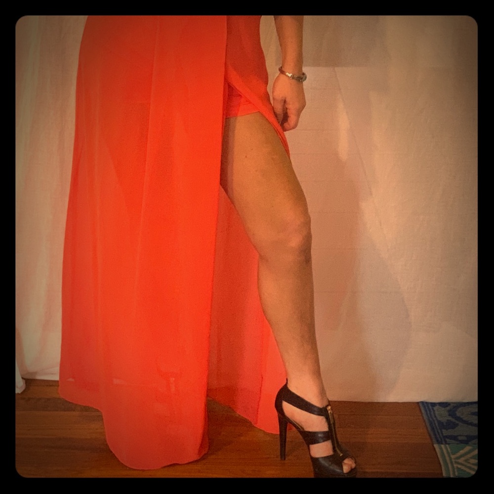 Kaitlyn red long skirt